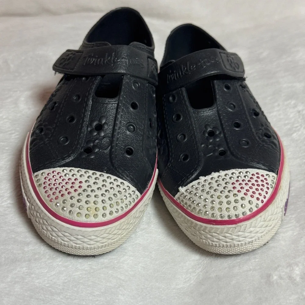Sketchers Foamies Bling Toe Slip On Girl's‎ Flower Impression Shoes Size 2